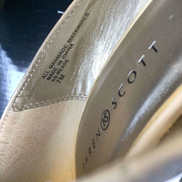 Karen Scott Women’s Heels Sz 7 - Picture 8 of 8